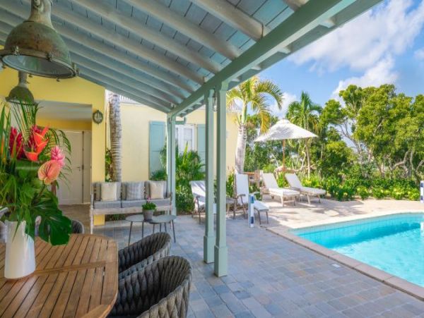 St. Barts Home 965516