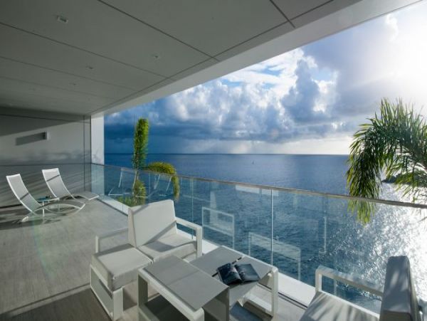 St. Barts Home 965518