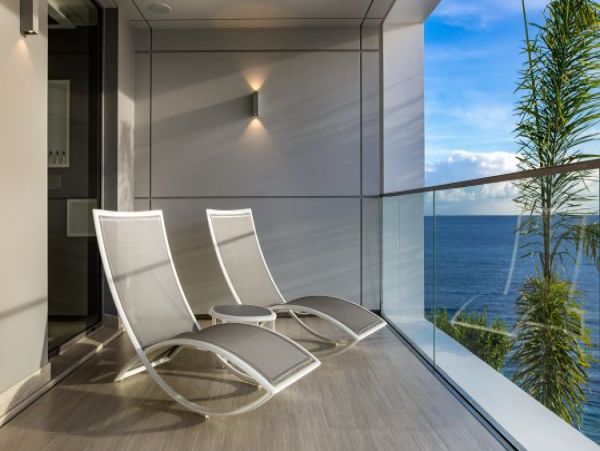 St. Barts Home 965518
