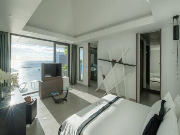 St. Barts Home 965518