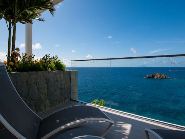 St. Barts Home 965518