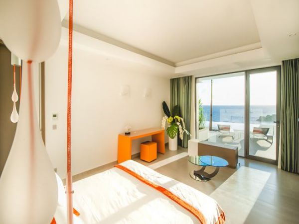 St. Barts Home 965518