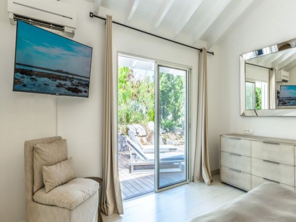 St. Barts Home 965520