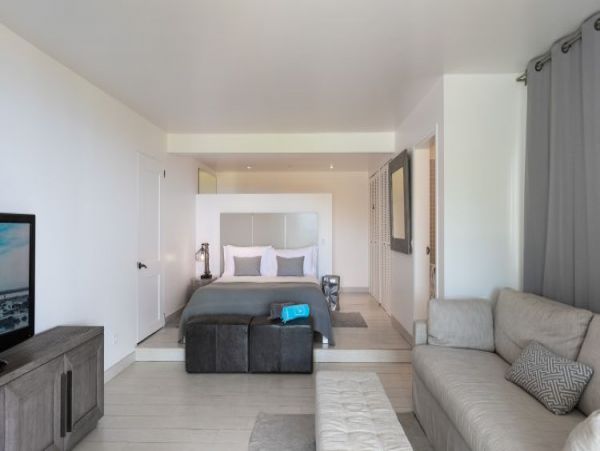 St. Barts Home 965520