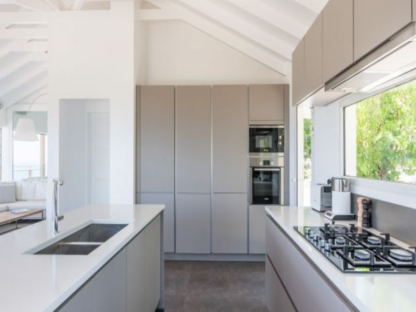 St. Barts Home 965520