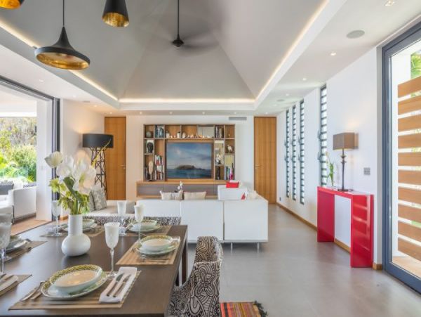 St. Barts Home 965521