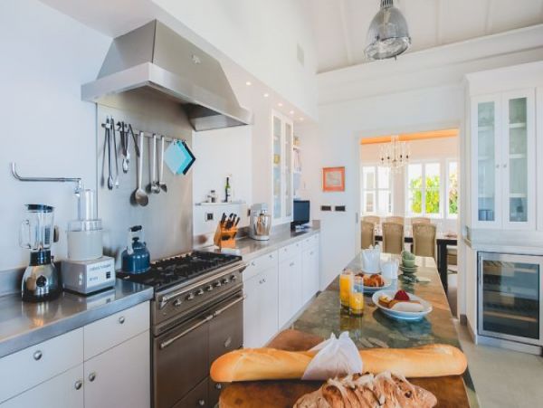 St. Barts Home 965525