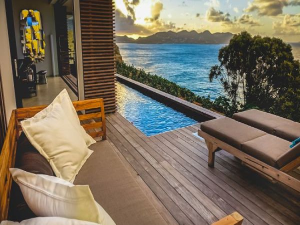 St. Barts Home 965527