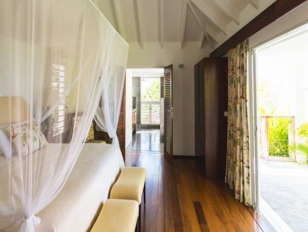 St. Barts Home 965530