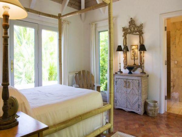 St. Barts Home 965535
