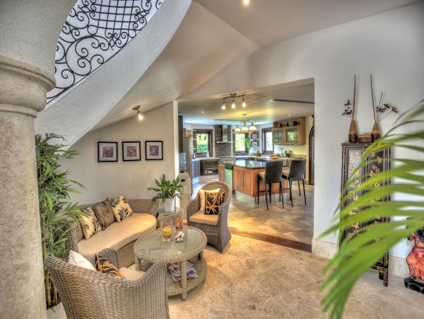 Luxurious Villa Retreat in Punta Cana - Exclusive Amenities & Concierge Services