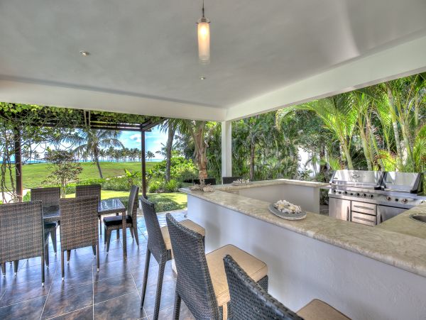 Luxurious Villa Retreat in Punta Cana - Exclusive Amenities & Concierge Services