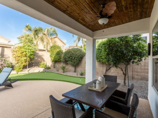 Private Pool in Scottsdale Vacation Home Five Bedrooms