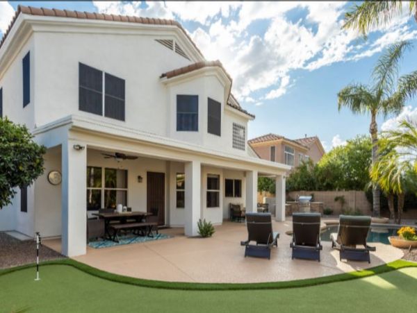 Private Pool in Scottsdale Vacation Home Five Bedrooms