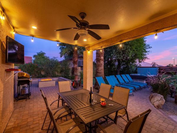 Private Pool Scottsdale Vacation Home Six Bedroom