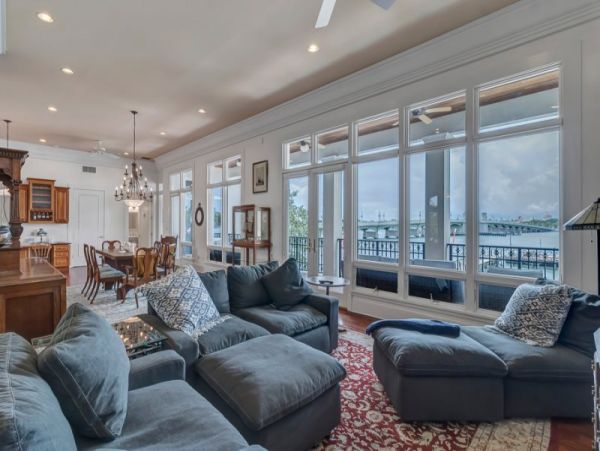 St. Augustine Home 965651