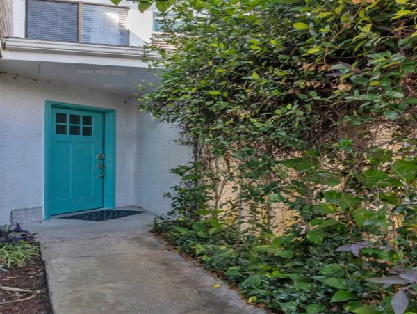 St. Augustine Home 965663