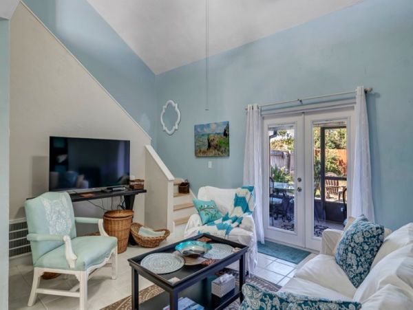 St. Augustine Home 965663