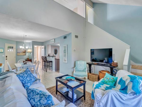 St. Augustine Home 965663