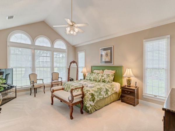 Luxury Ponte Vedra Beach Vacation Rental 5-Bedroom Coastal Home with Pool