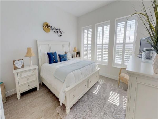 Short Walk to Beach Bradenton Vacation Condo Three Bedroom