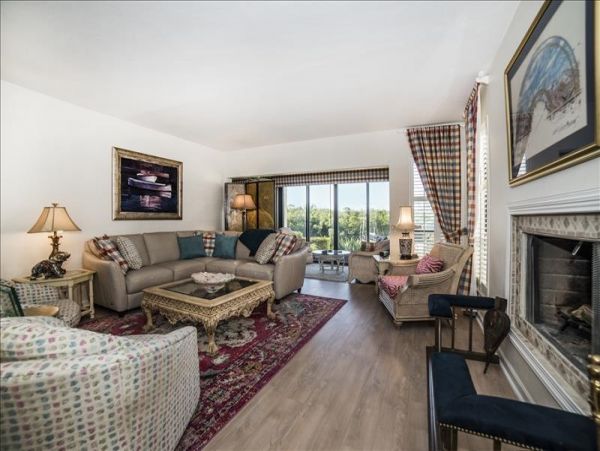 Vacation Condo for Rent on Bradenton Sleeps 6 Guests