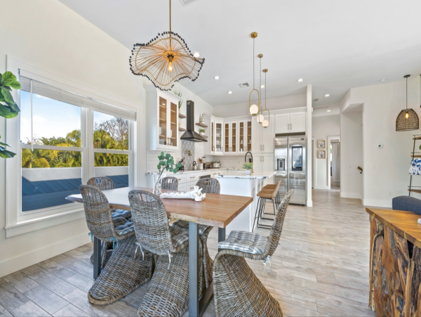 Steps to Beach Anna Maria Island Vacation Home Four Bedrooms