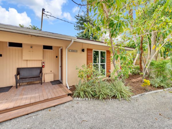 Sanibel Home 965686
