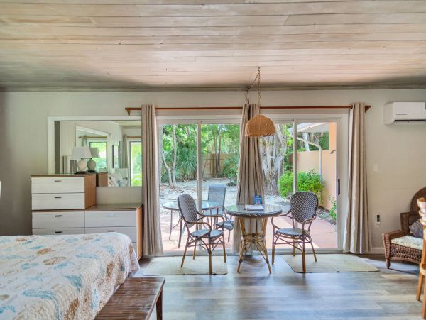 Sanibel Home 965694