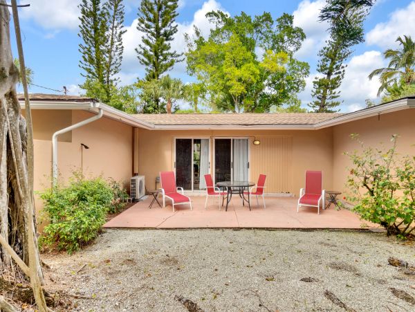 Sanibel Home 965694
