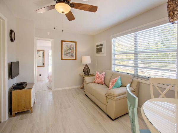 Sanibel Home 965700