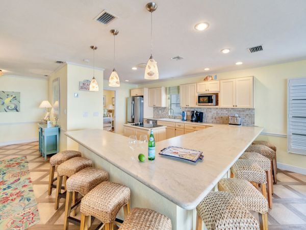Great Gulf Front Expansive Condo Exquisite Gulf Views in Sanibel