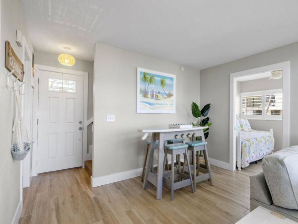 Sanibel Oceanfront Town Home With 3 Bedrooms