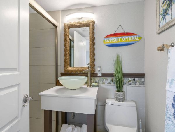 Sanibel Oceanfront Town Home With 3 Bedrooms