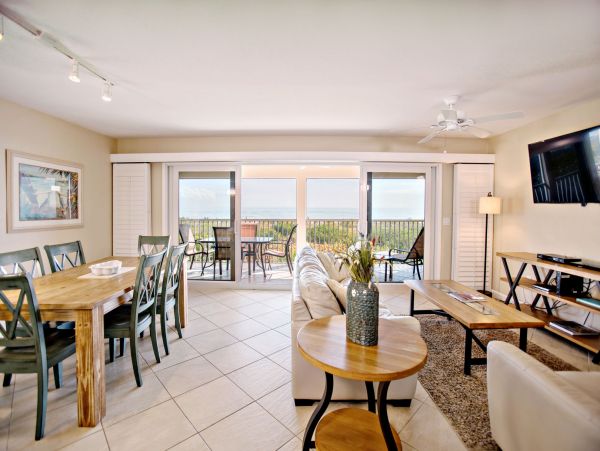 Sanibel Beachfront 3-Bedroom Townhome