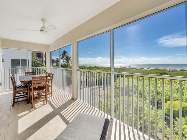 Sanibel Beachfront 3-Bedroom Townhome