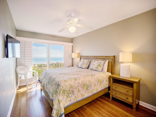 Sanibel Beachfront 3-Bedroom Townhome