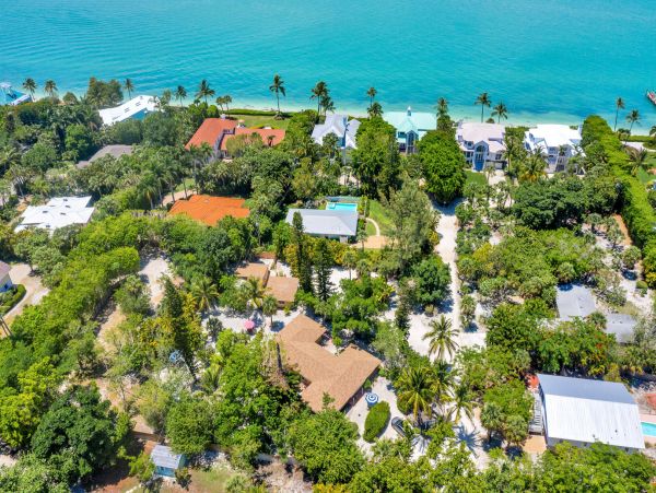 Sanibel Home 965707
