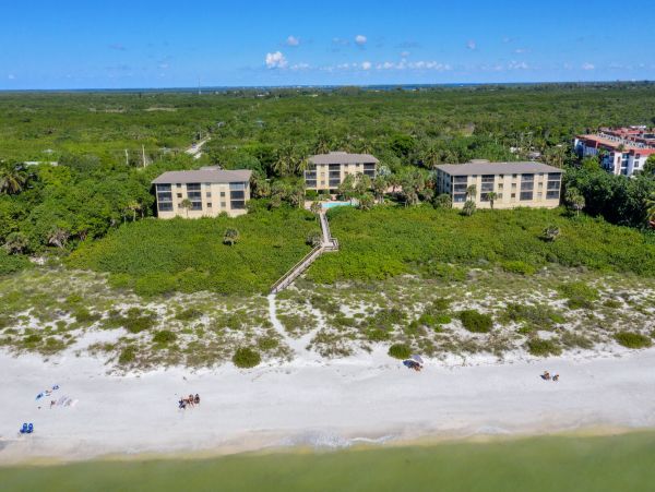 GULF VIEWS SANIBEL ON THE BEACH CONDO