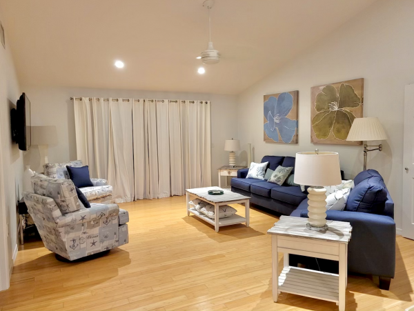 Sanibel Four Bedroom Vacation Home with Pool