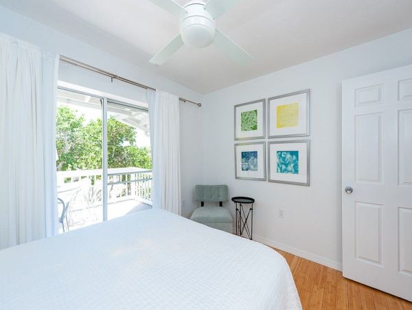 Sanibel Four Bedroom Vacation Home with Pool