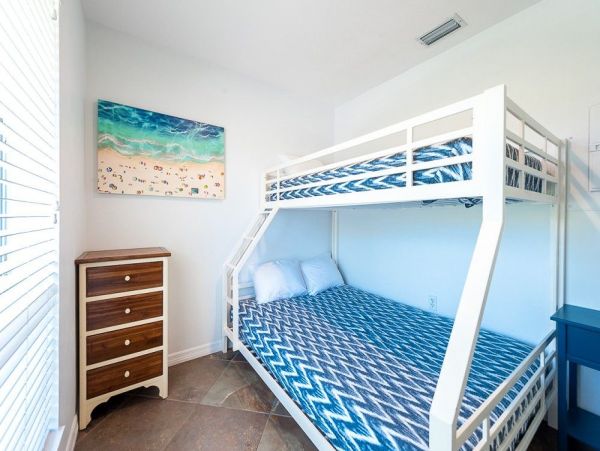 Sanibel Four Bedroom Vacation Home with Pool