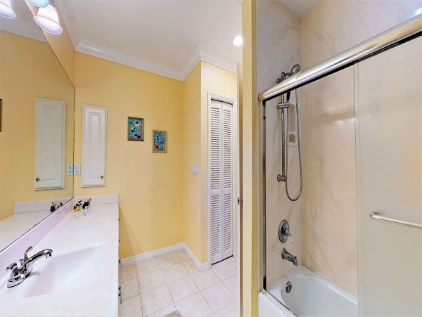 Sanibel Vacation Home Five Bedroom