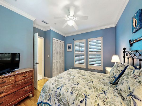 Sanibel Vacation Home Five Bedroom