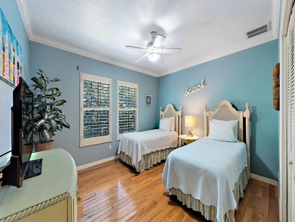 Sanibel Vacation Home Five Bedroom