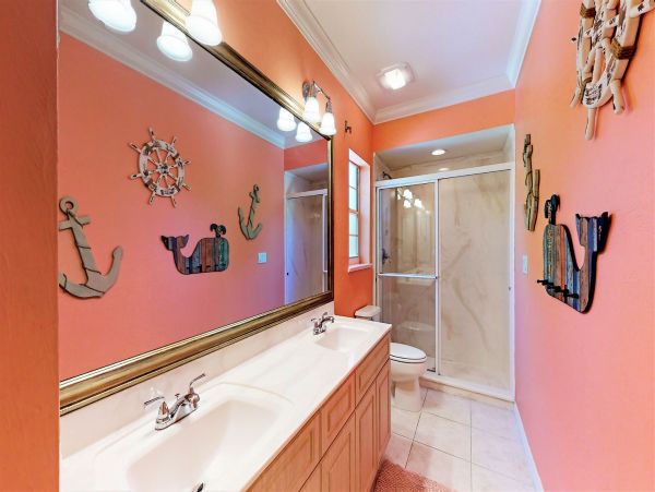 Sanibel Vacation Home Five Bedroom