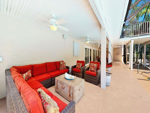Sanibel Vacation Home Five Bedroom