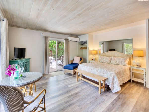 Sanibel Home 965716