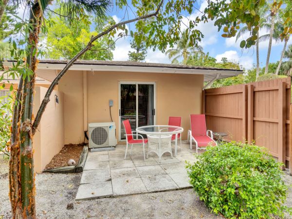 Sanibel Home 965716