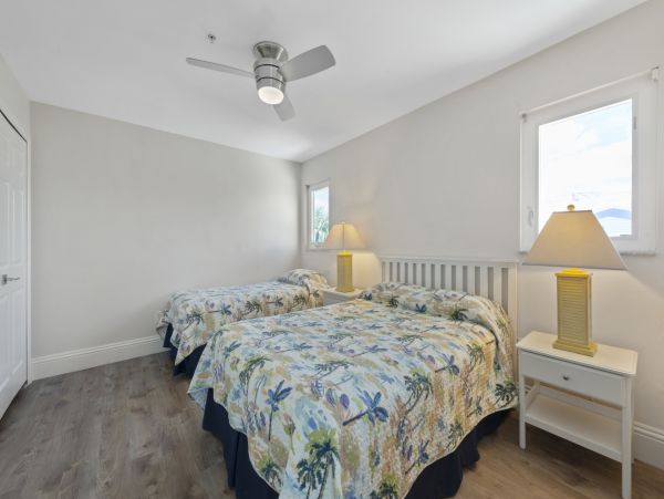 On Beach Fort Myers Vacation Home Four Bedroom